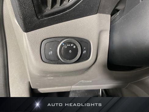 Used 2023 Ford Transit Connect XL image 23