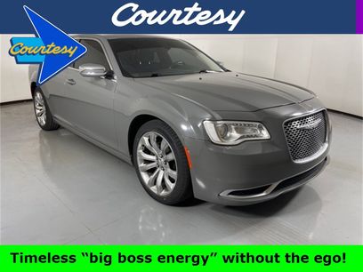 Used 2018 Chrysler 300 Touring w/ Chrome Appearance Package