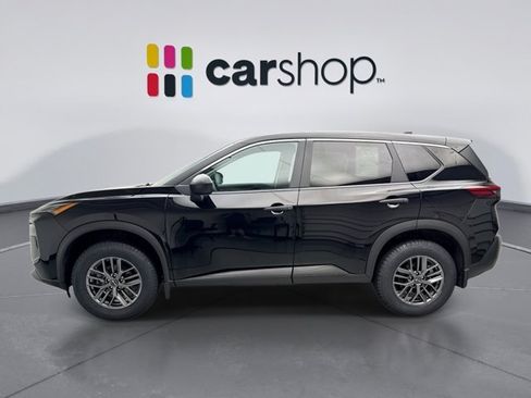 Used 2023 Nissan Rogue S AWD/4WD image 2