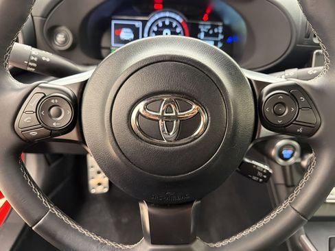 Used 2023 Toyota GR86 Premium w/ ALL Weather Mat Package (TMS) image 21