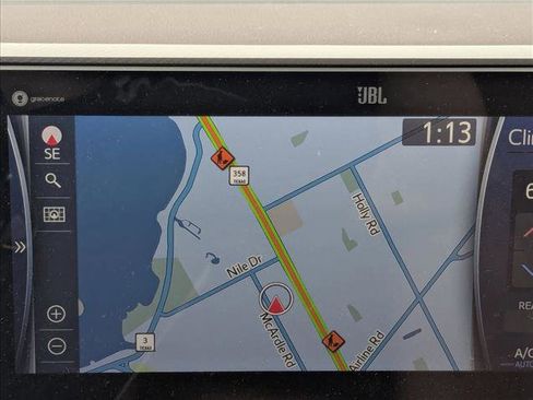 Used 2021 Toyota Highlander Platinum image 8