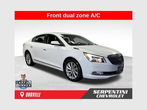 Used 2016 Buick LaCrosse FWD image 1