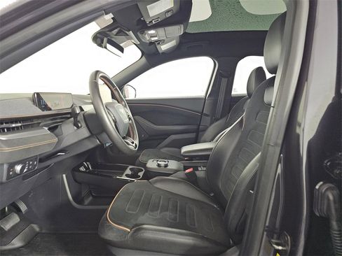 Used 2021 Ford Mustang Mach-E GT image 23