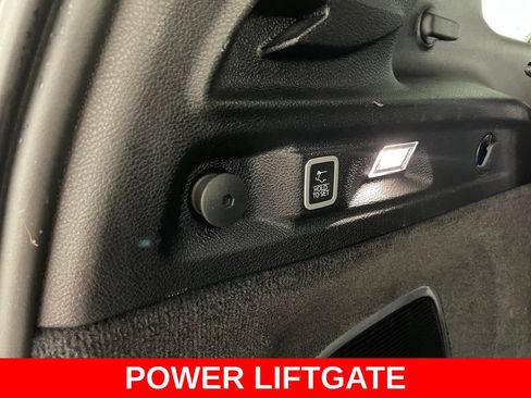Used 2021 Jeep Grand Cherokee L Overland w/ Advanced Protech Group III AWD/4WD image 19