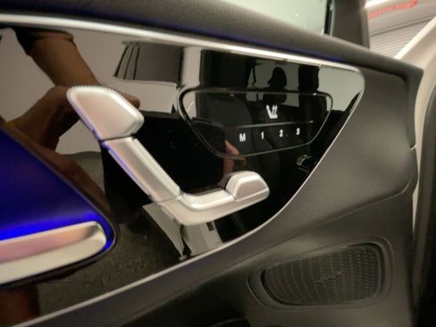 Used 2026 Mercedes-Benz GLC 300 4MATIC image 20