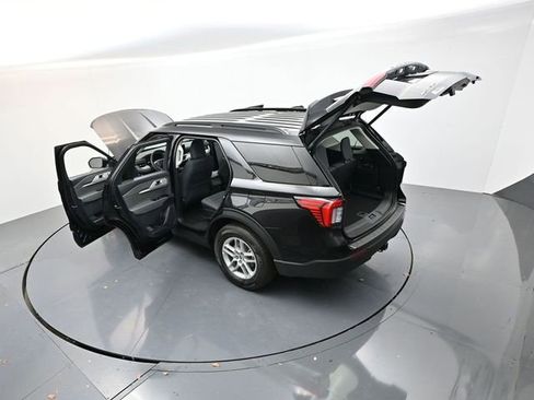 New 2025 Ford Explorer Active image 38