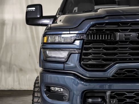 Used 2025 RAM 2500 Big Horn AWD/4WD image 39