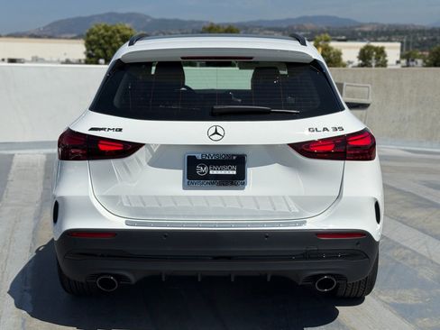 New 2026 Mercedes-Benz GLA 35 AMG 4MATIC image 11