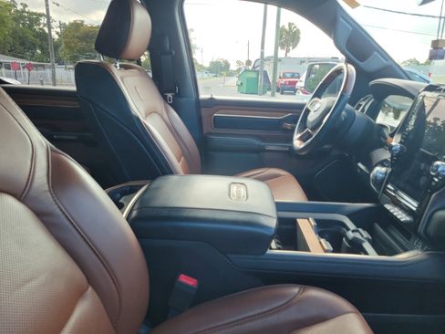 Used 2021 RAM 1500 Limited AWD/4WD image 10
