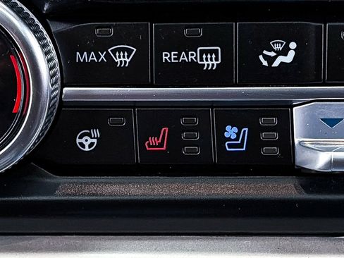 Used 2023 Ford Expedition Limited AWD/4WD image 25