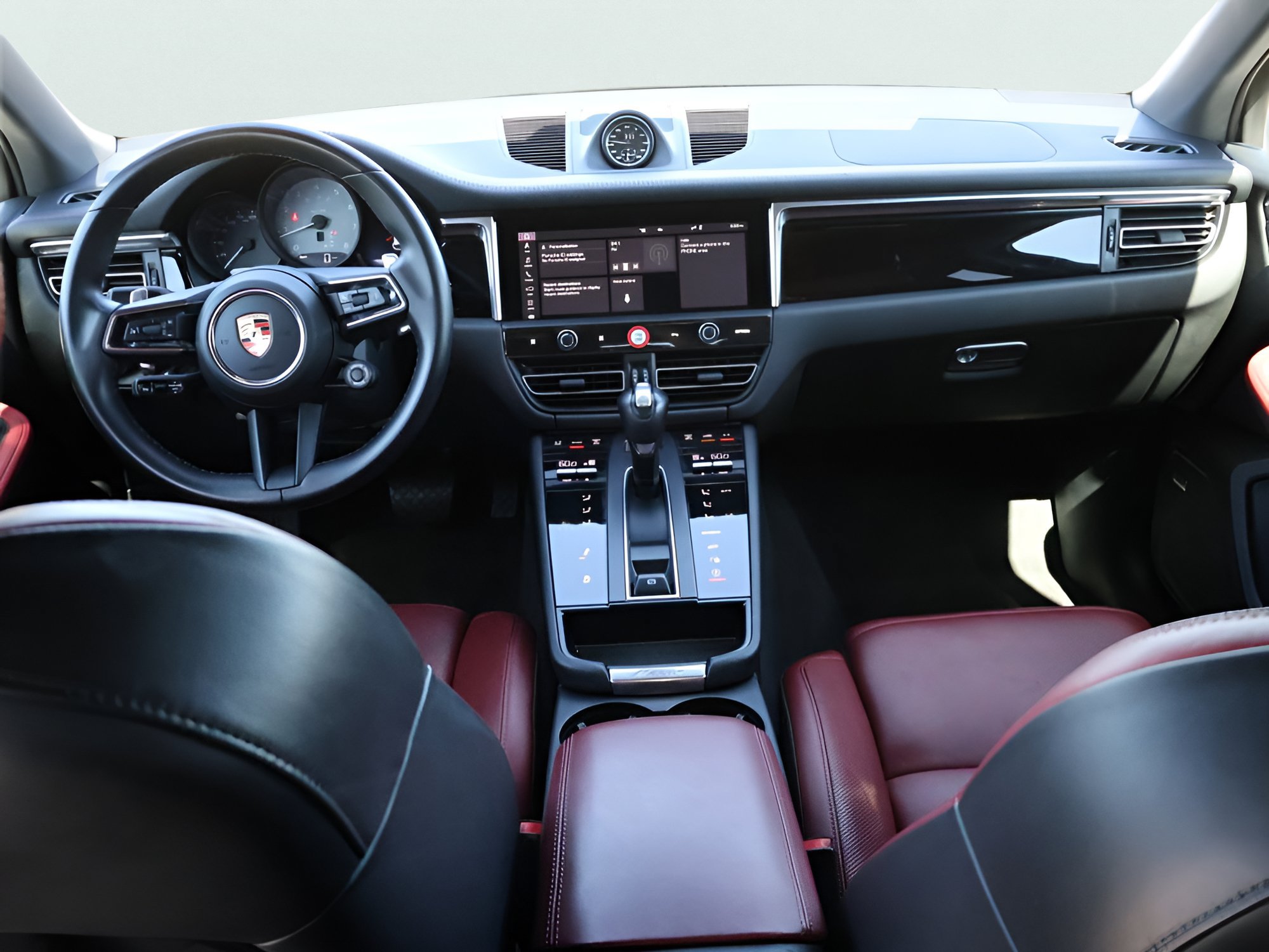 Certified 2024 Porsche Macan S w/ Premium Plus Package AWD/4WD image 19