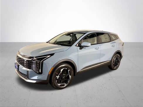 New 2026 Kia Sportage S image 2