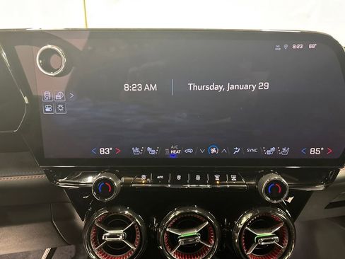 Used 2024 Chevrolet Blazer EV RS image 18