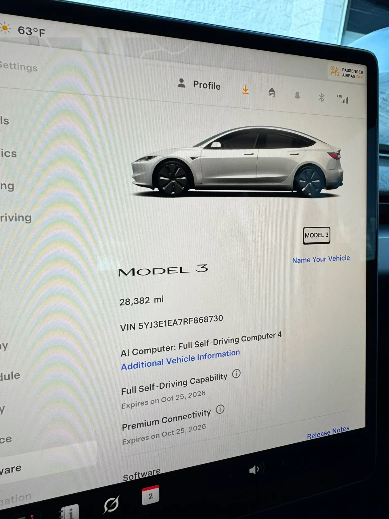 Used 2024 Tesla Model 3 Standard Range RWD image 36