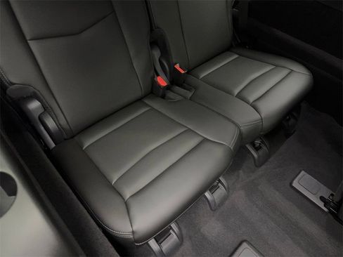 Used 2021 Cadillac XT6 Premium Luxury image 42