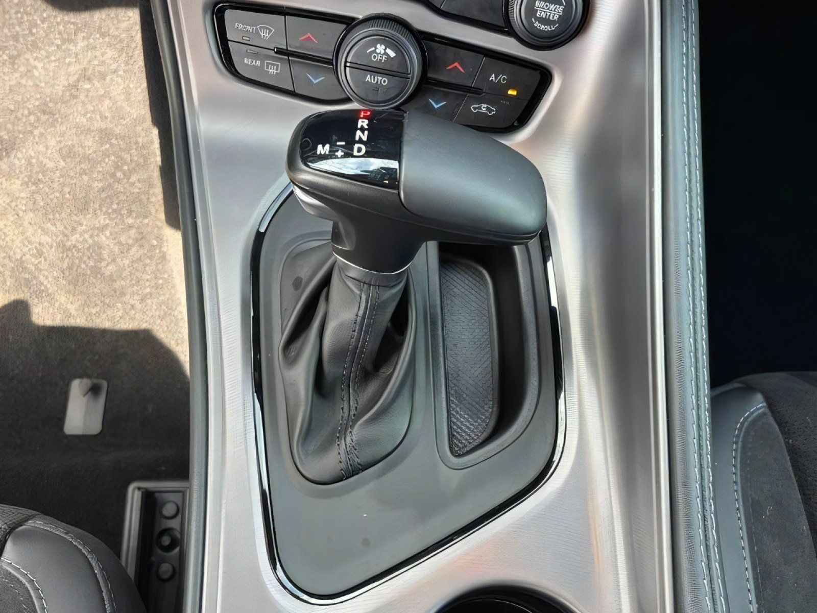 Used 2023 Dodge Challenger R/T Scat Pack RWD image 16