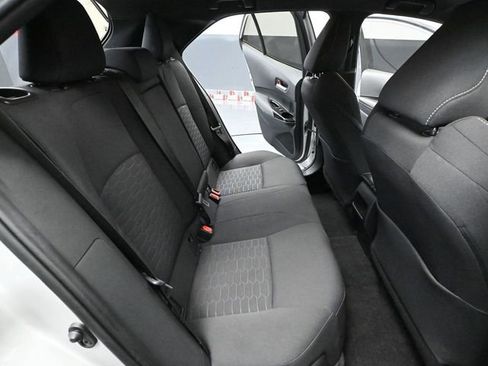 Used 2022 Toyota Corolla SE image 41