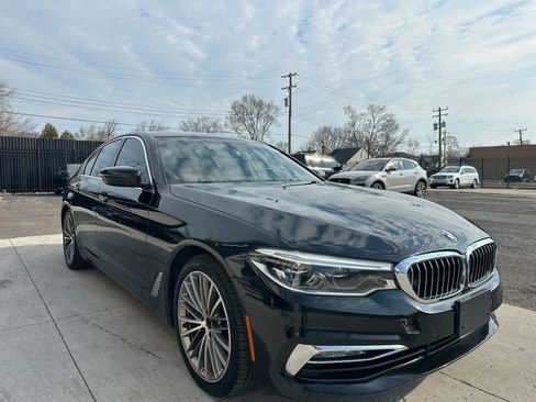 Used 2017 BMW 530i xDrive image 2