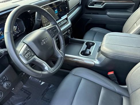 Used 2025 Chevrolet Silverado 2500 LT w/ Trail Boss Package AWD/4WD image 10