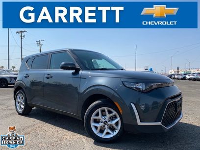 Used 2025 Kia Soul LX w/ LX Technology Package