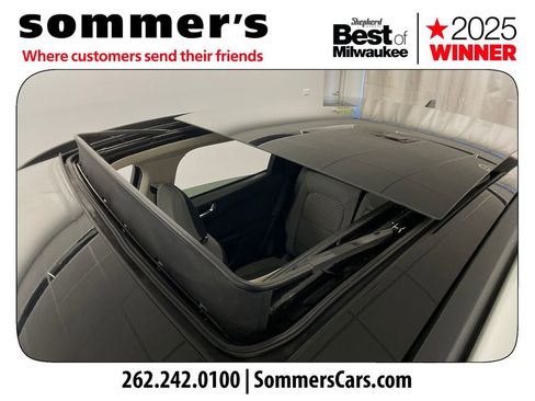 Used 2020 Ford Escape SE image 19