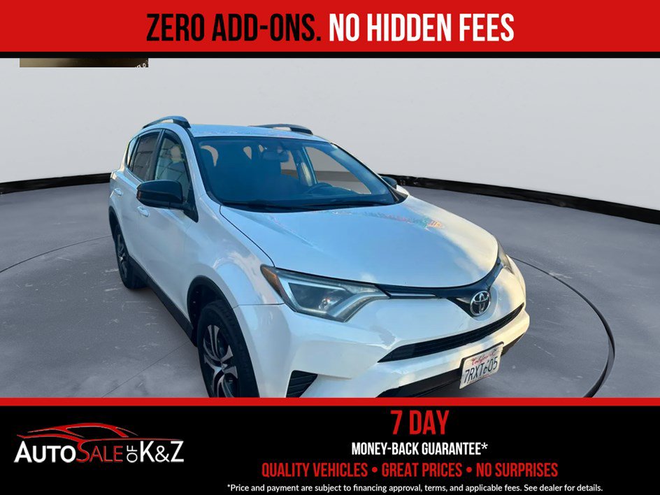 Used 2016 Toyota RAV4 LE FWD image 1