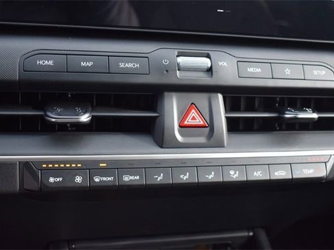 New 2025 Kia K4 LXS image 24