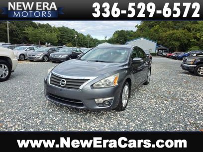 Used 2015 Nissan Altima 2.5 SL w/ Technology Package