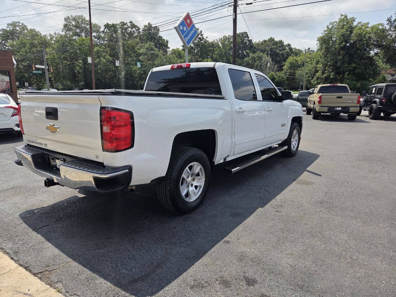 Used 2018 Chevrolet Silverado 1500 LT w/ LT Eassist Package RWD image 6