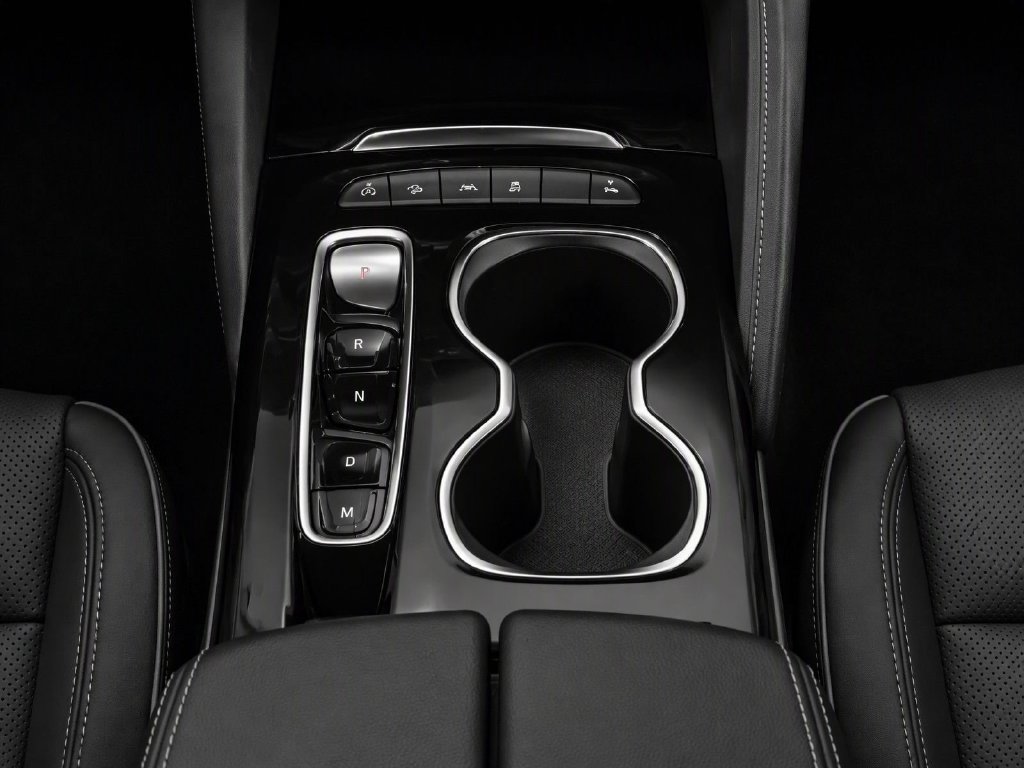 Certified 2023 Buick Envision Essence AWD/4WD image 18