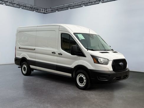Used 2024 Ford Transit 150 148 Medium Roof w/ Load Area Protection Package RWD image 3