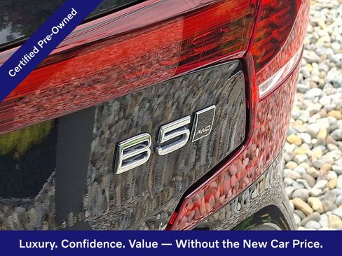 Certified 2024 Volvo S60 B5 Ultimate AWD/4WD image 31