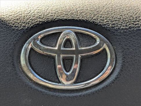 Used 2014 Toyota Tacoma PreRunner w/ SR5 Package image 13