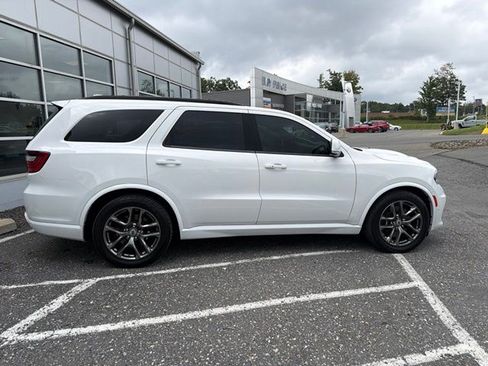 Used 2022 Dodge Durango R/T w/ Tow 'N Go Package AWD/4WD image 12