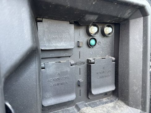 Certified 2023 Ford F150 Limited image 13