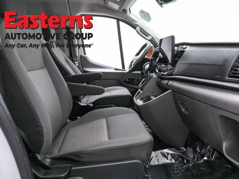 Used 2023 Ford Transit 350 XLT image 22