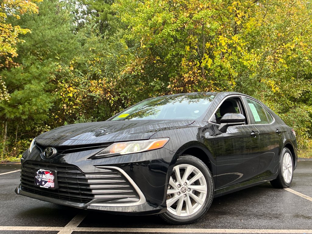 Used 2023 Toyota Camry LE FWD 360° Tour