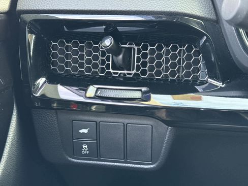 Used 2024 Honda CR-V EX-L image 24