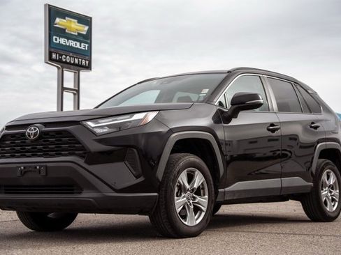 Used 2023 Toyota RAV4 XLE image 1