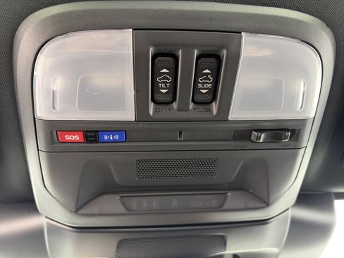 Certified 2025 Subaru Crosstrek 2.5i Sport w/ Crosstrek Mirror Package image 30