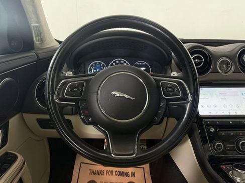 Used 2019 Jaguar XJ L Portfolio image 26