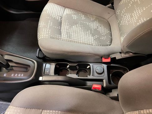 Used 2020 Chevrolet Sonic LT image 25