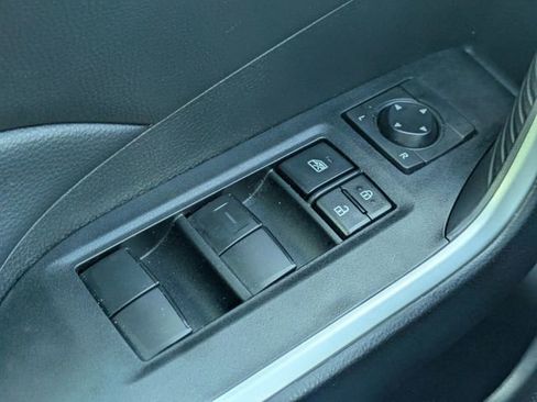 Used 2025 Toyota RAV4 LE image 22