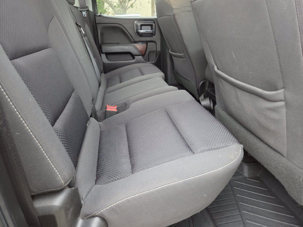 Used 2018 GMC Sierra 2500 SLE w/ HD SLE Preferred Plus Package AWD/4WD image 18