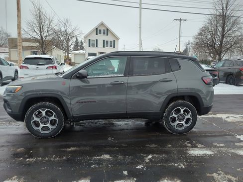 Used 2022 Jeep Compass Trailhawk w/ Trailhawk Elite Group image 6