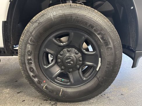 New 2026 RAM 2500 Tradesman AWD/4WD image 13