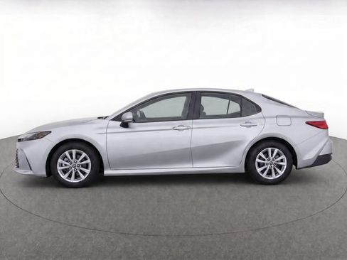 Certified 2025 Toyota Camry LE FWD image 4