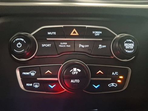 Used 2022 Dodge Charger R/T RWD image 24