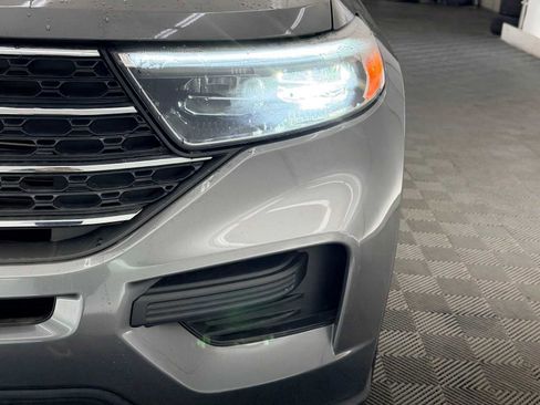 Used 2022 Ford Explorer XLT image 10
