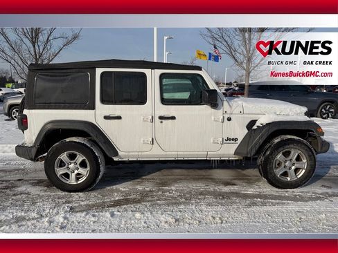 Used 2023 Jeep Wrangler Sport S image 3